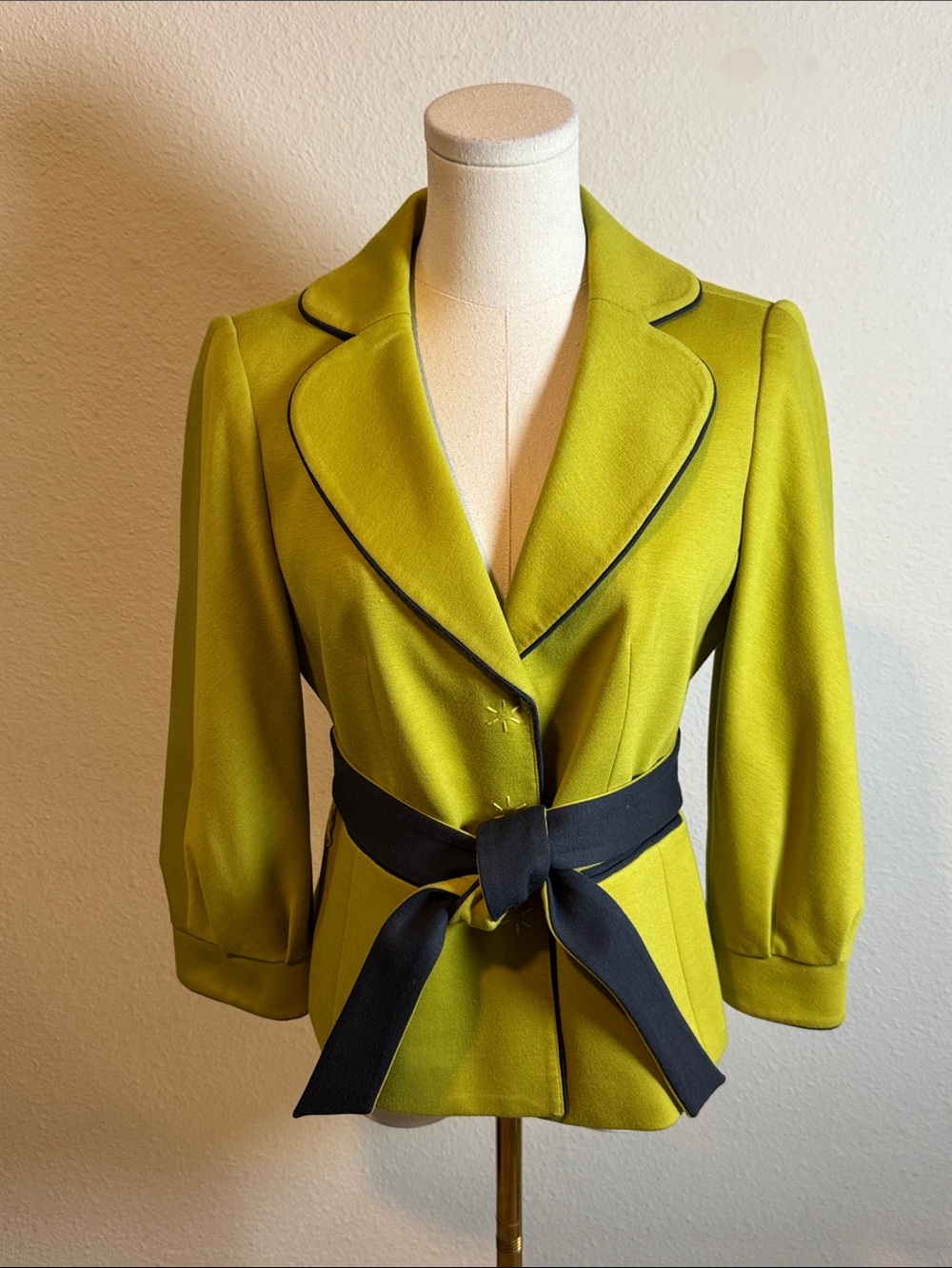 Isabel & Nina Chartreuse Ponte Jacket with Navy Trim & Belt size 6